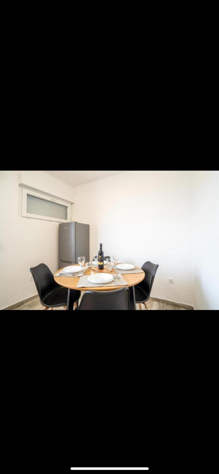 קרלובג Apartman Jan מראה חיצוני תמונה